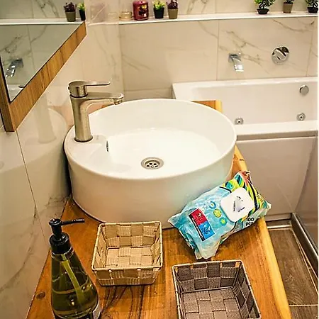 Ayasofia Jakuzzi 2 Bedrooms Balcony アパート